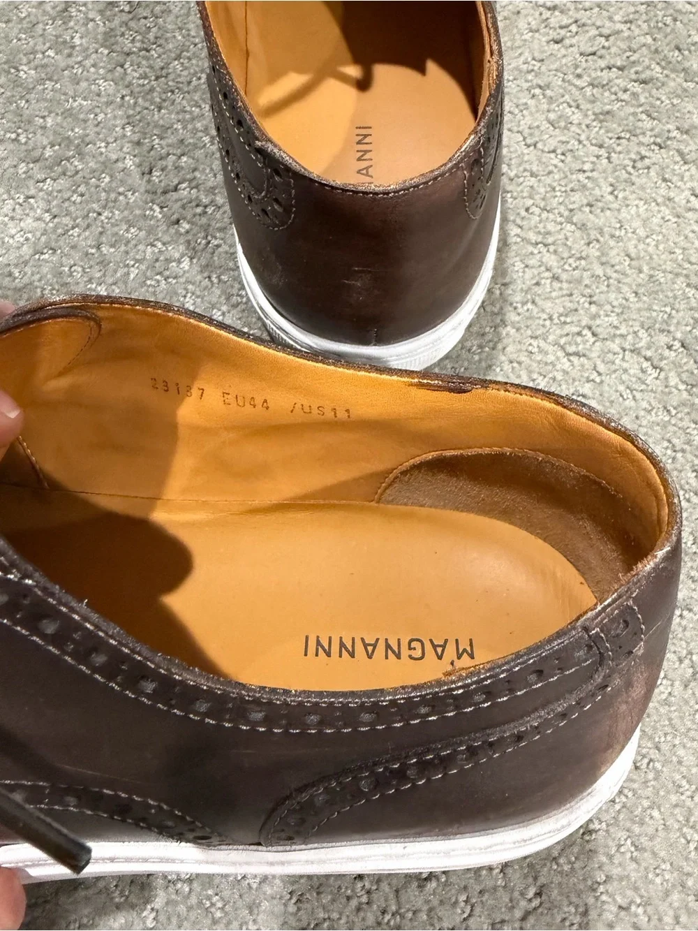 Men's Magnanni Albert Brown Wingtip Leather Casual Dress Shoes Size: 11